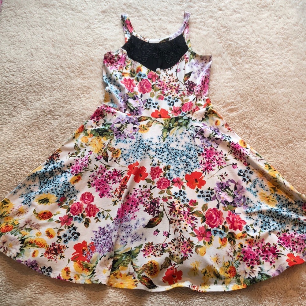 Bright floral dress, size small!